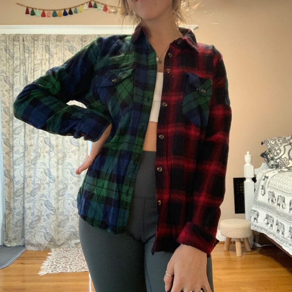 **SOLD** Multicolor Rue21 flannel size medium